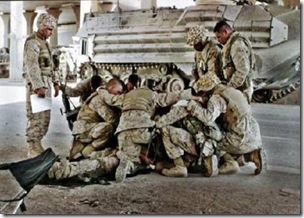 praying-by-tank